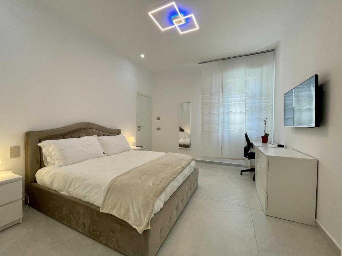 Varese Apartment Exterior photo